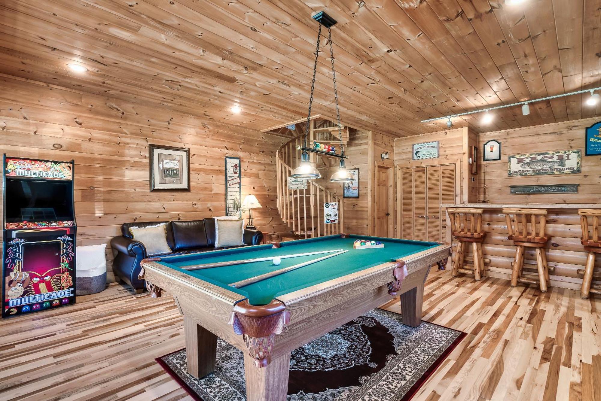 Spectacular Mtns Views With Private Hot Tub With Pool Table And Private Pond Villa Sevierville Bagian luar foto
